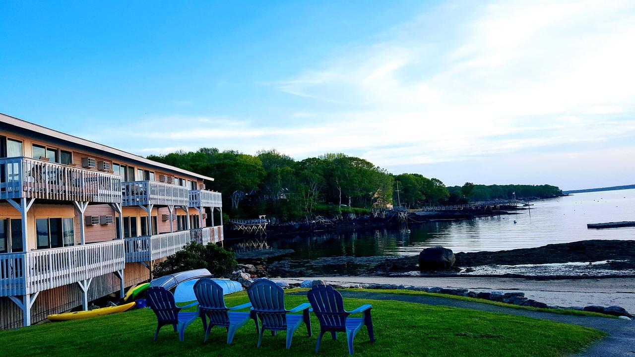 Smugglers Cove Inn Dayville Exterior foto